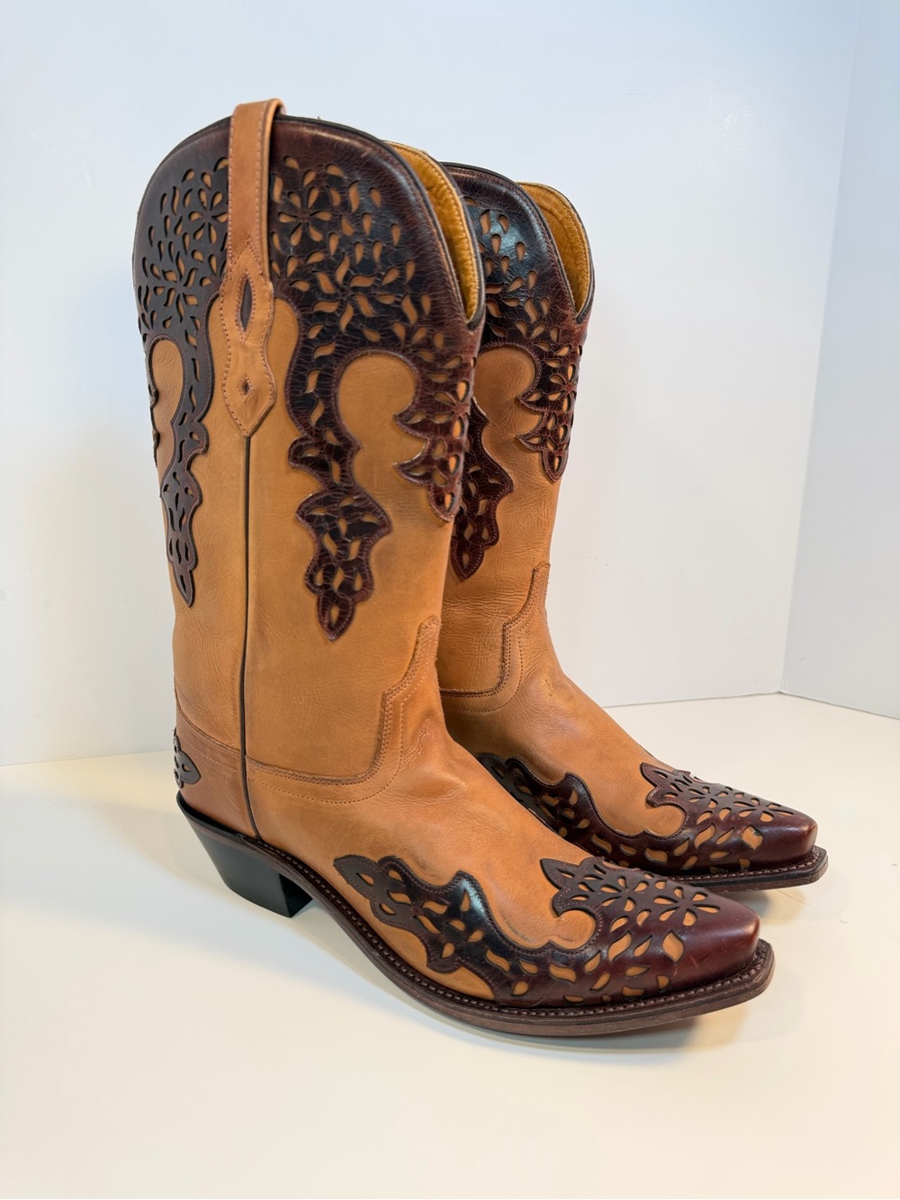 Old West Women’s 9.5 Leather Cowboy Boots Tan Brown Cutout Western